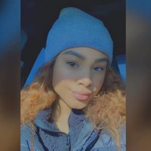 Meet your Posher, Mya